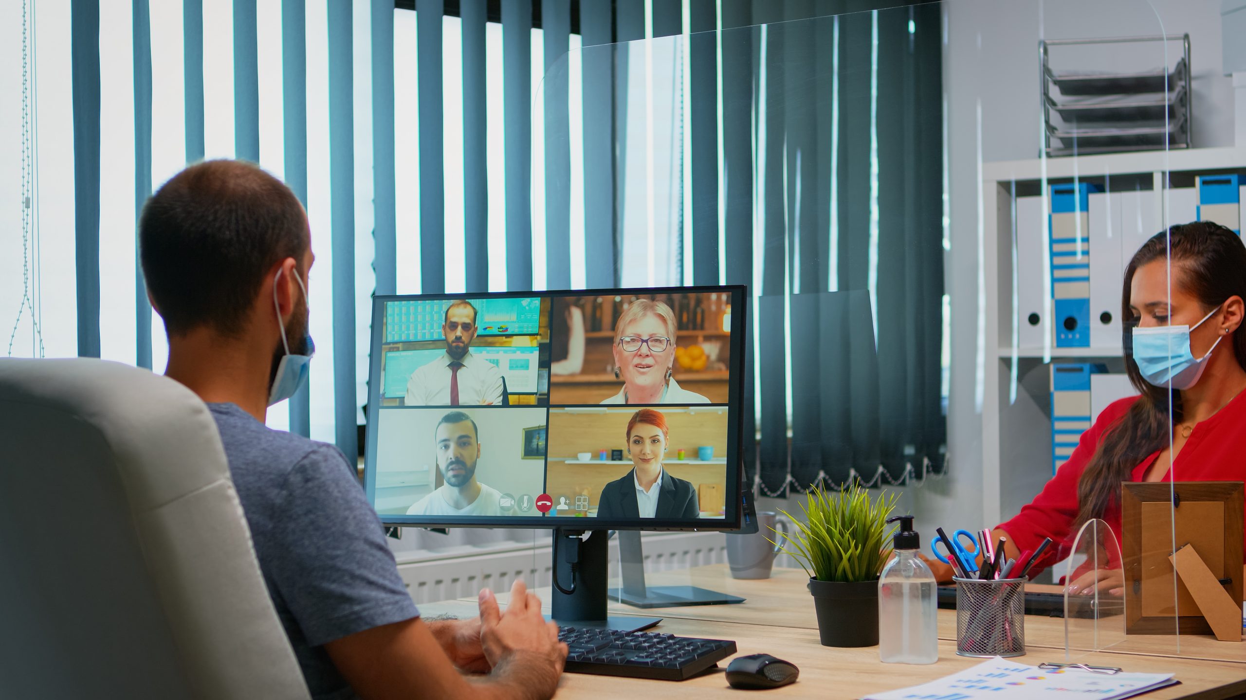 Connect remote and onsite workers with video collaboration tools.